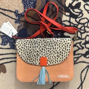 Stylish soruka Leopard Print Crossbody Bag